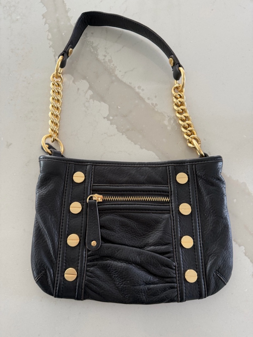 B Makowski leather shoulder bag.